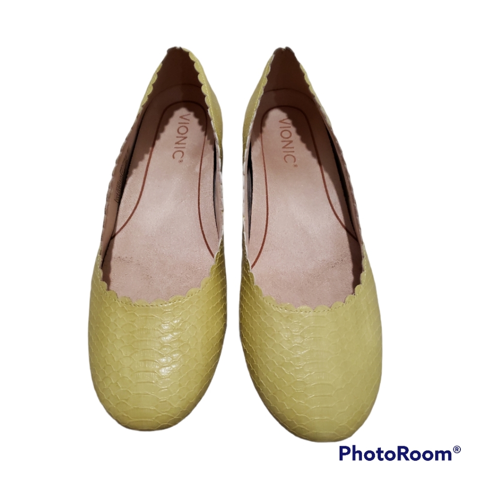 Vionic ballet flats - Like New! Size 7.5